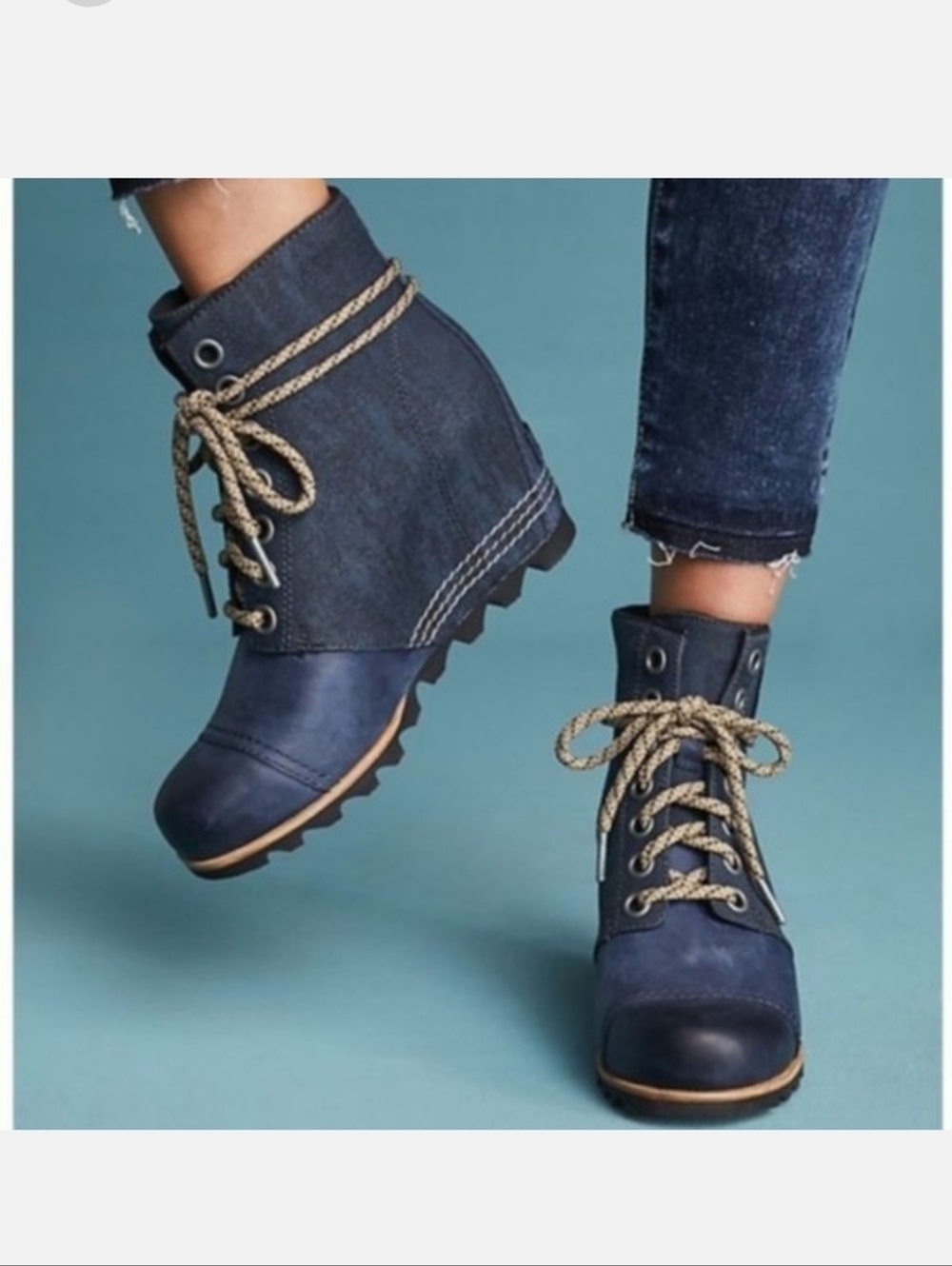 Sorel PDX Navy Lace-Up Ankle Boots with Contrast Laces